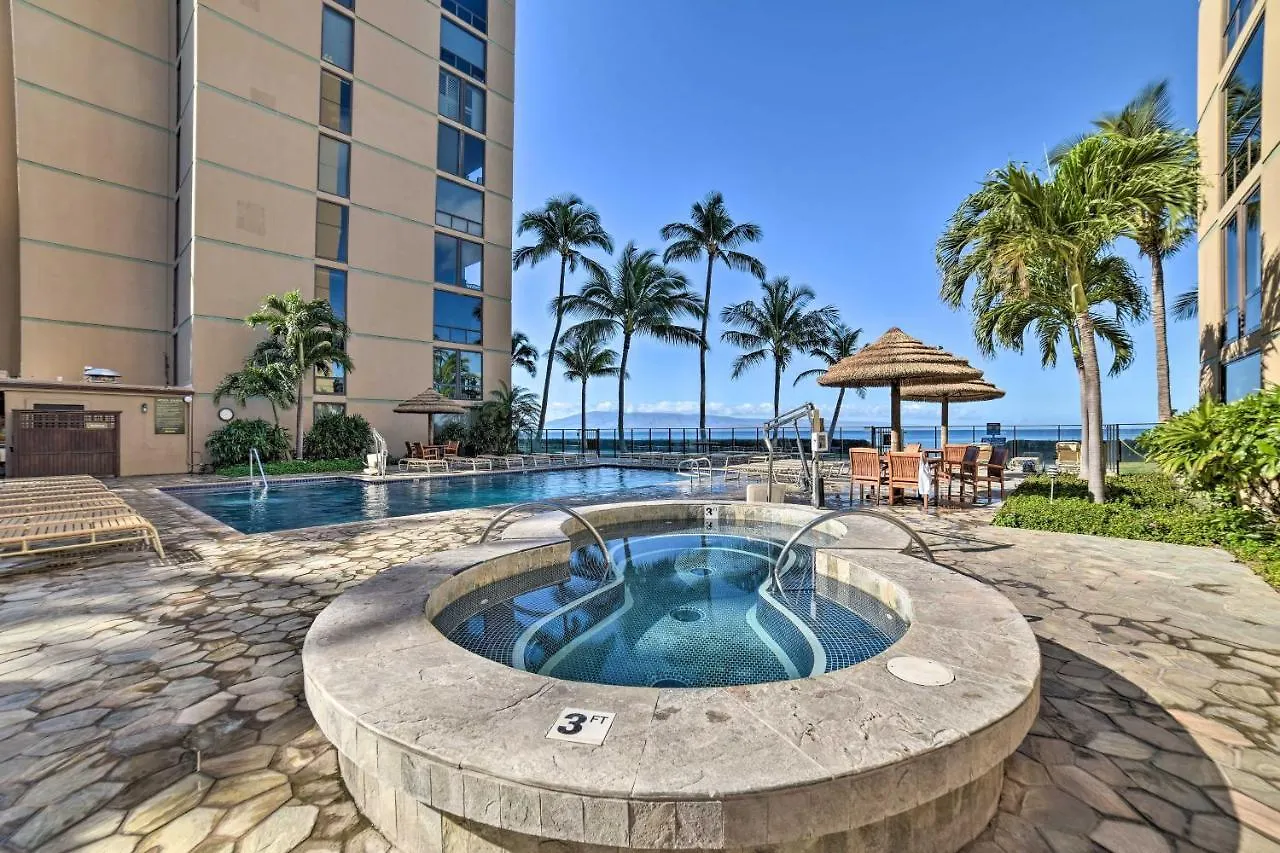 Oceanfront Kaanapali Resort Oasis With Pool! Kahana 아파트